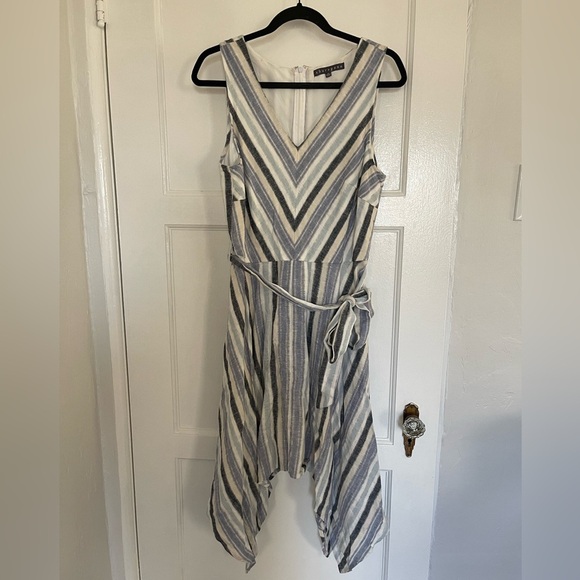 Sharagano linen high low dress - Picture 3 of 8